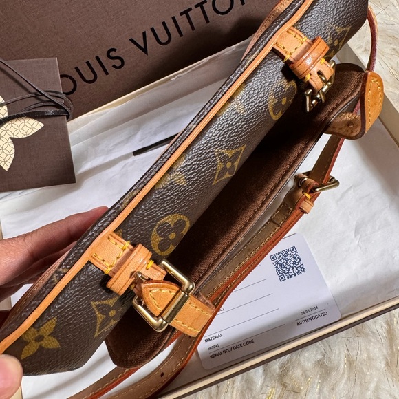 Louis Vuitton Pochette Marel belt -waist bag monogram with Box and card Auth. - Picture 15 of 16